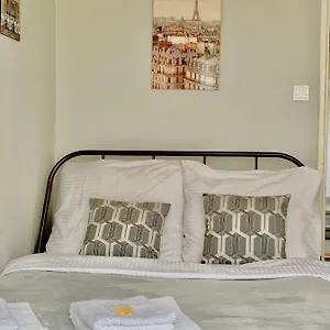 Uroczy Apartament Typu Studio - Centrum , Warszawa Polska